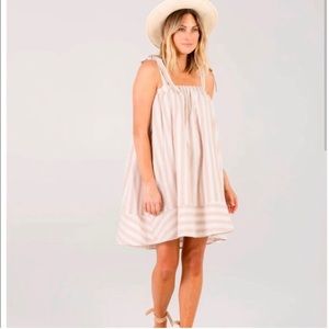 Rylee & Cru Mommy & Me dress and toddler blouse bundle